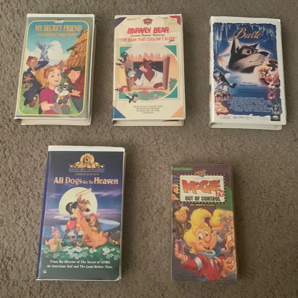 Children’s movies VHS bundle
